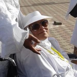 Meet your Posher, Emad